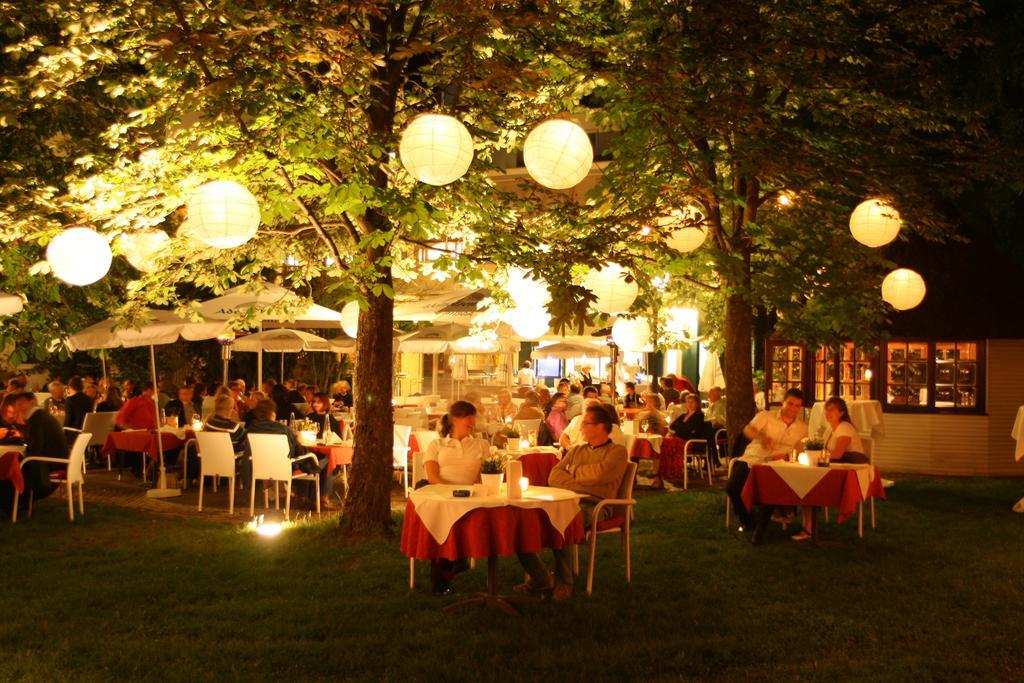 Parkhotel Schmid Adelsried Exterior foto